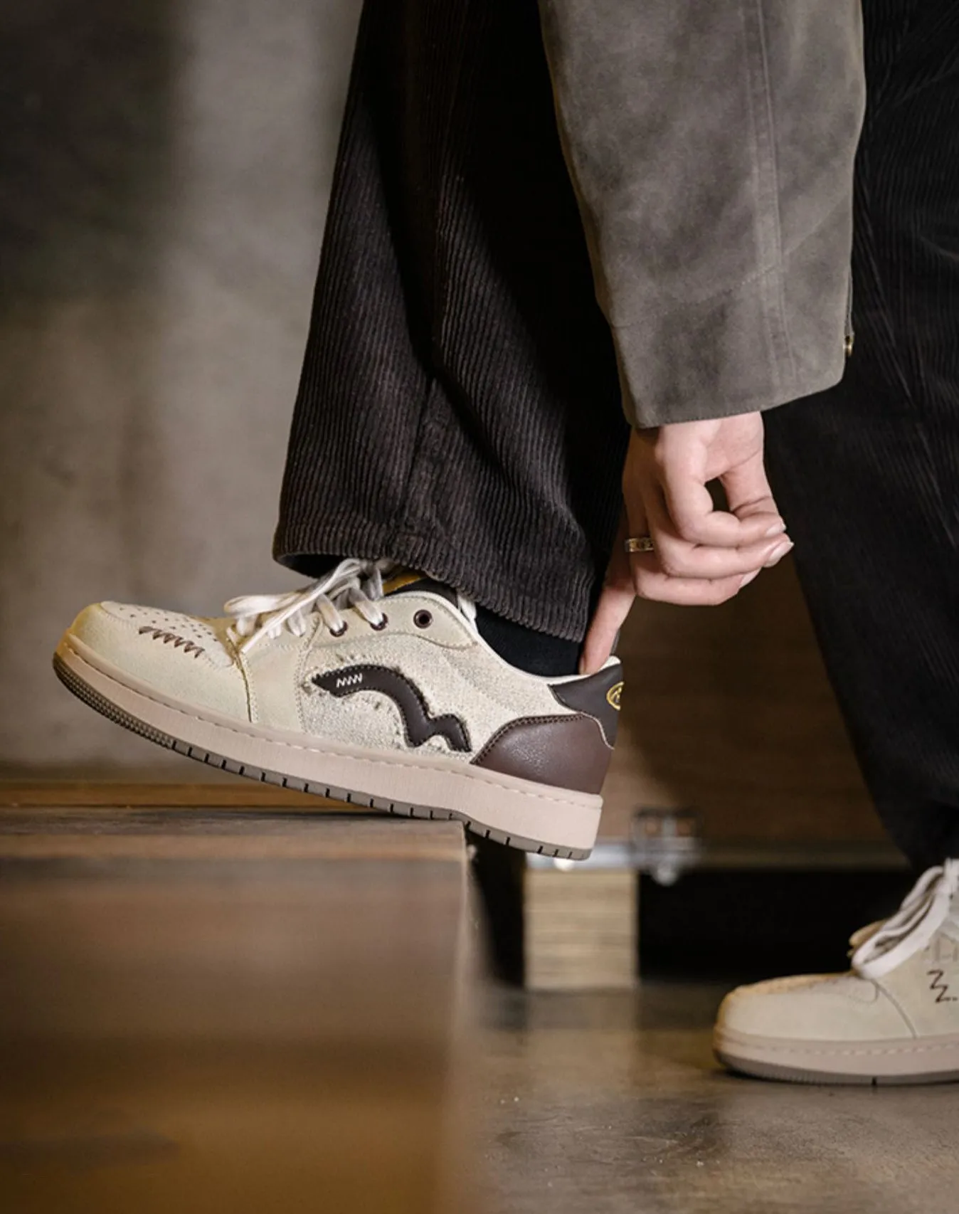 American Retro End Of War Themed Thick-Soled Sports Men's Casual Shoes