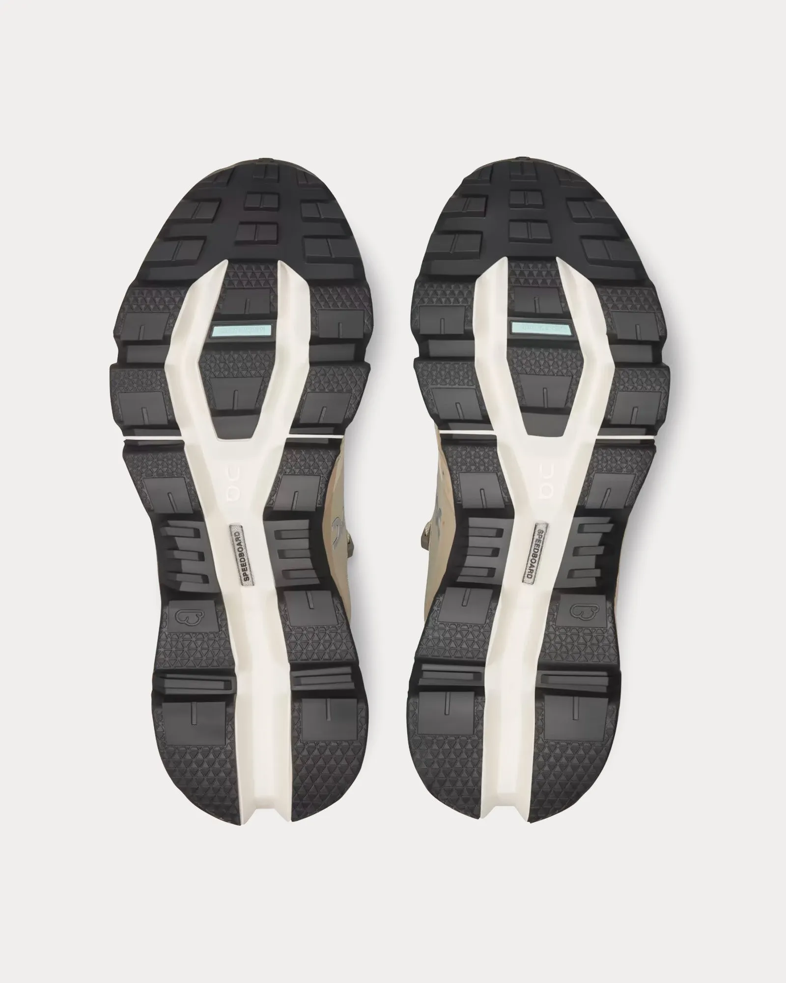 Cloudwander Waterproof Sand / Ivory Running Shoes
