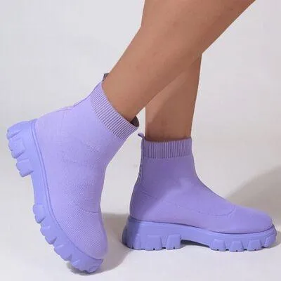 Contemporary Mesh Round Toe Low Heels Platform Boots
