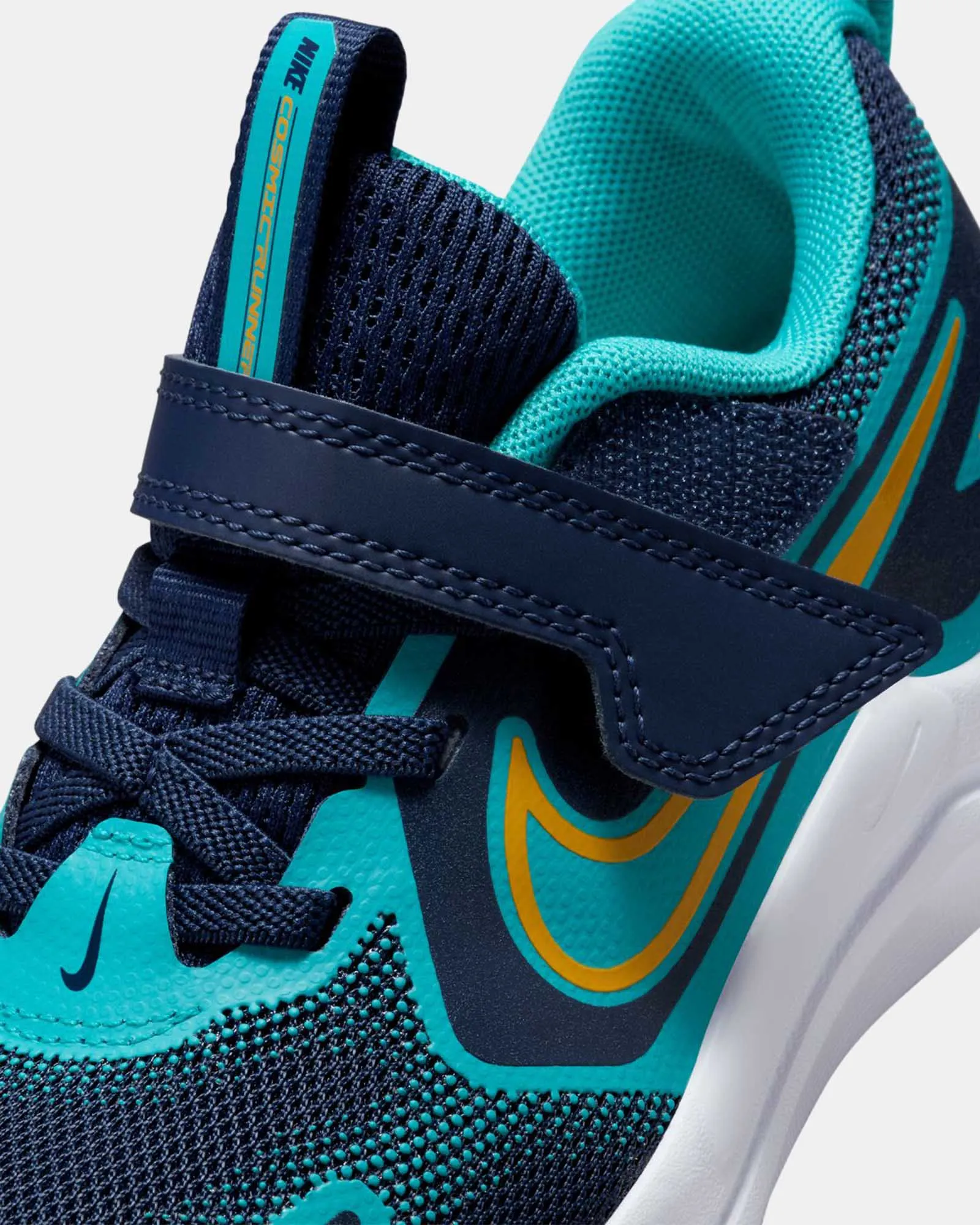 Cosmic Runner  Ps B Midnight/Orange Peel/Cactus