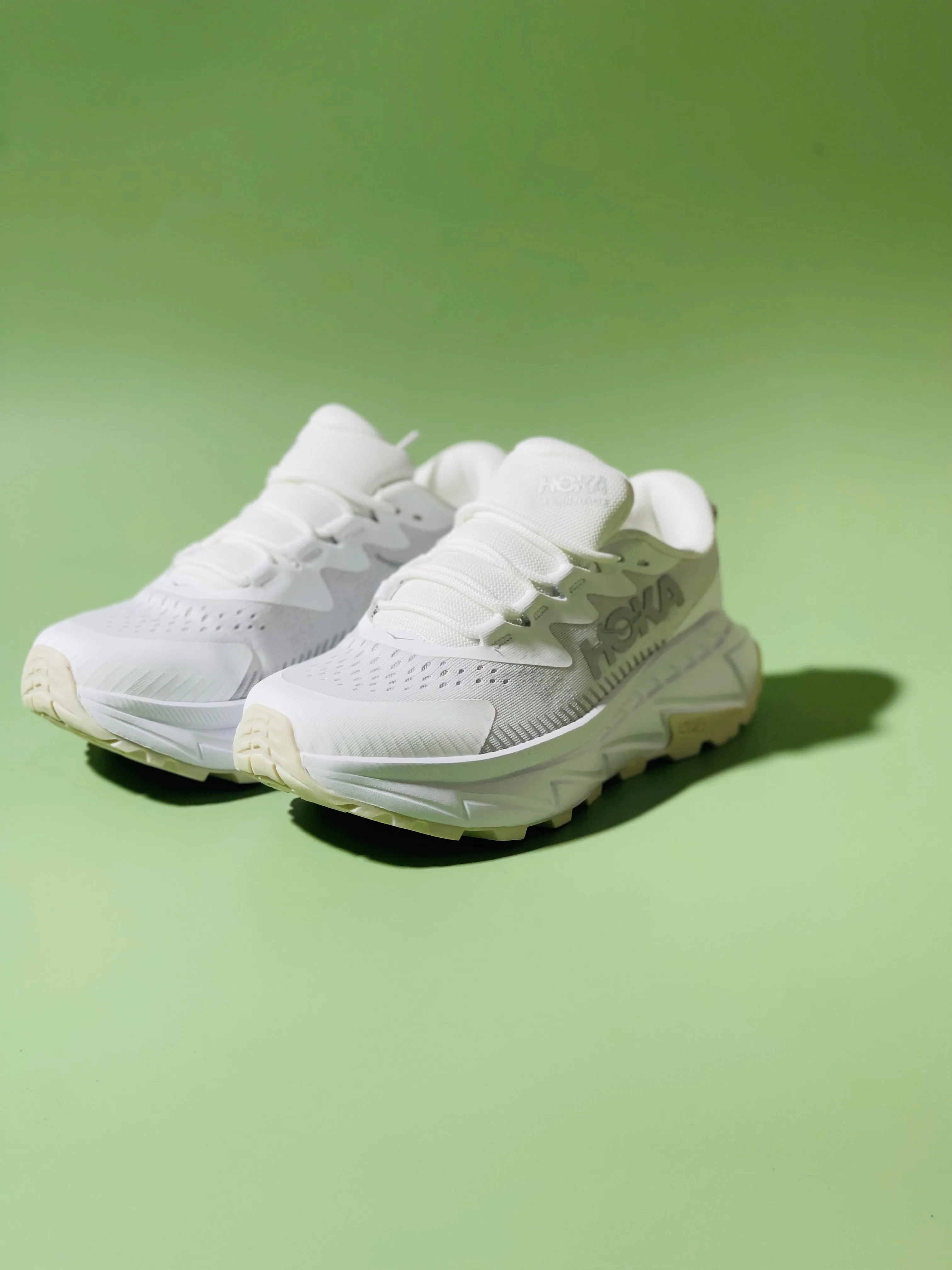 Hoka premium Runner-Triple White