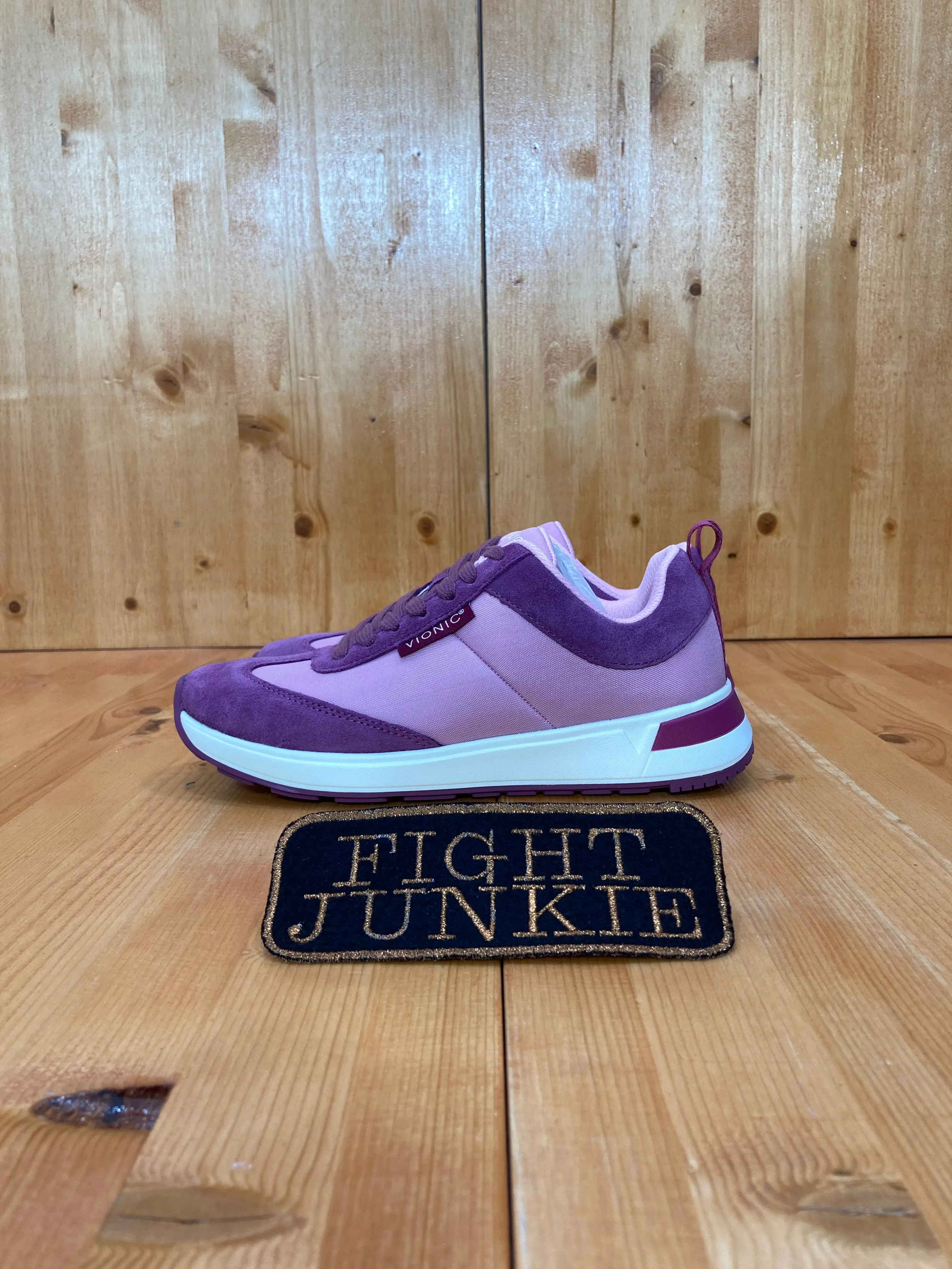 NEW! VIONIC BREILYN Women Size 6 Athletic Comfort Walking Shoes Sneakers Cameo Pink