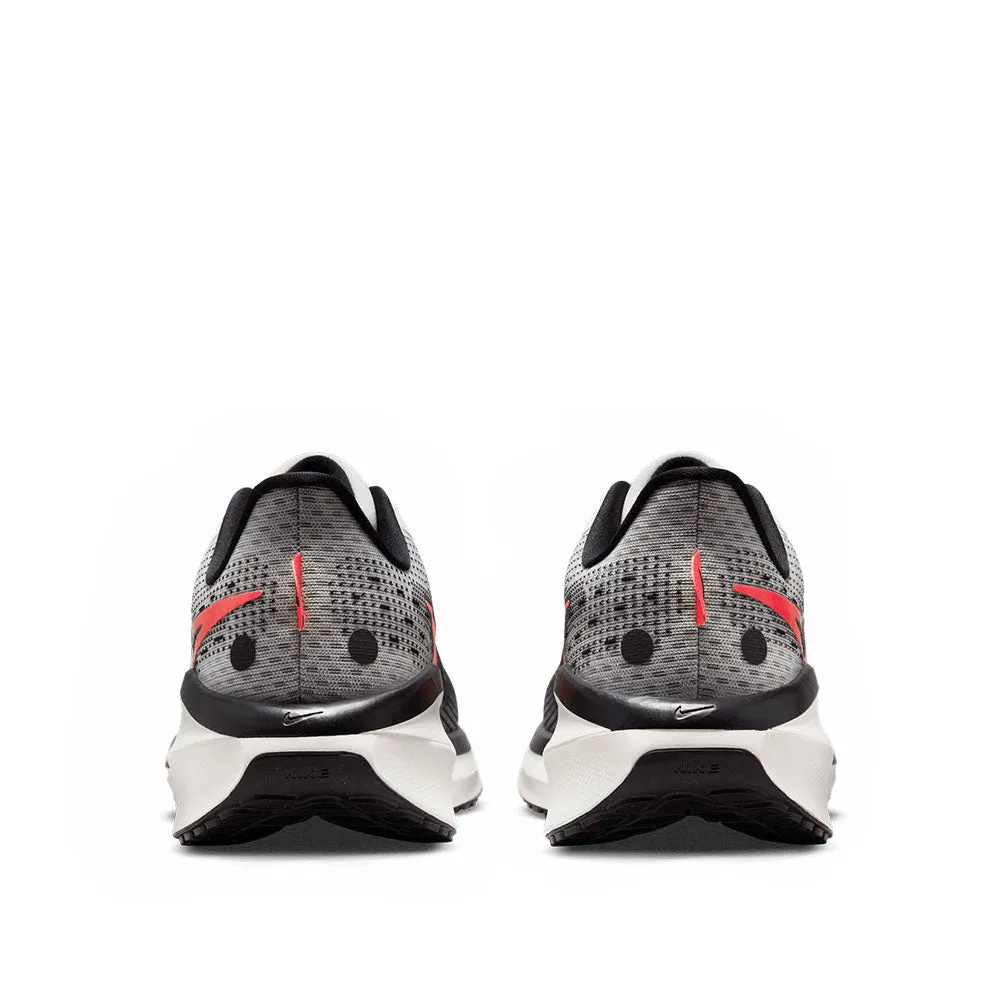 Nike Men's Vomero 17 Road Running Shoes