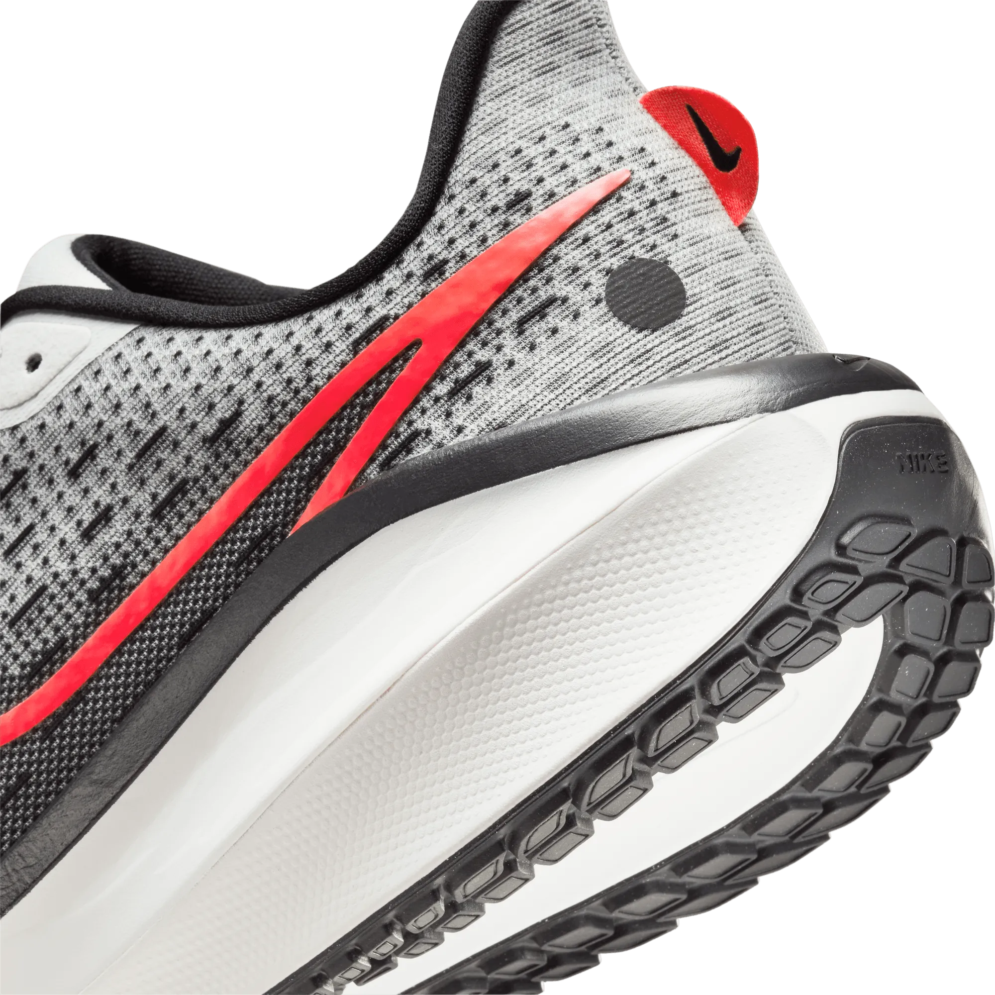 Nike Men's Vomero 17 Road Running Shoes