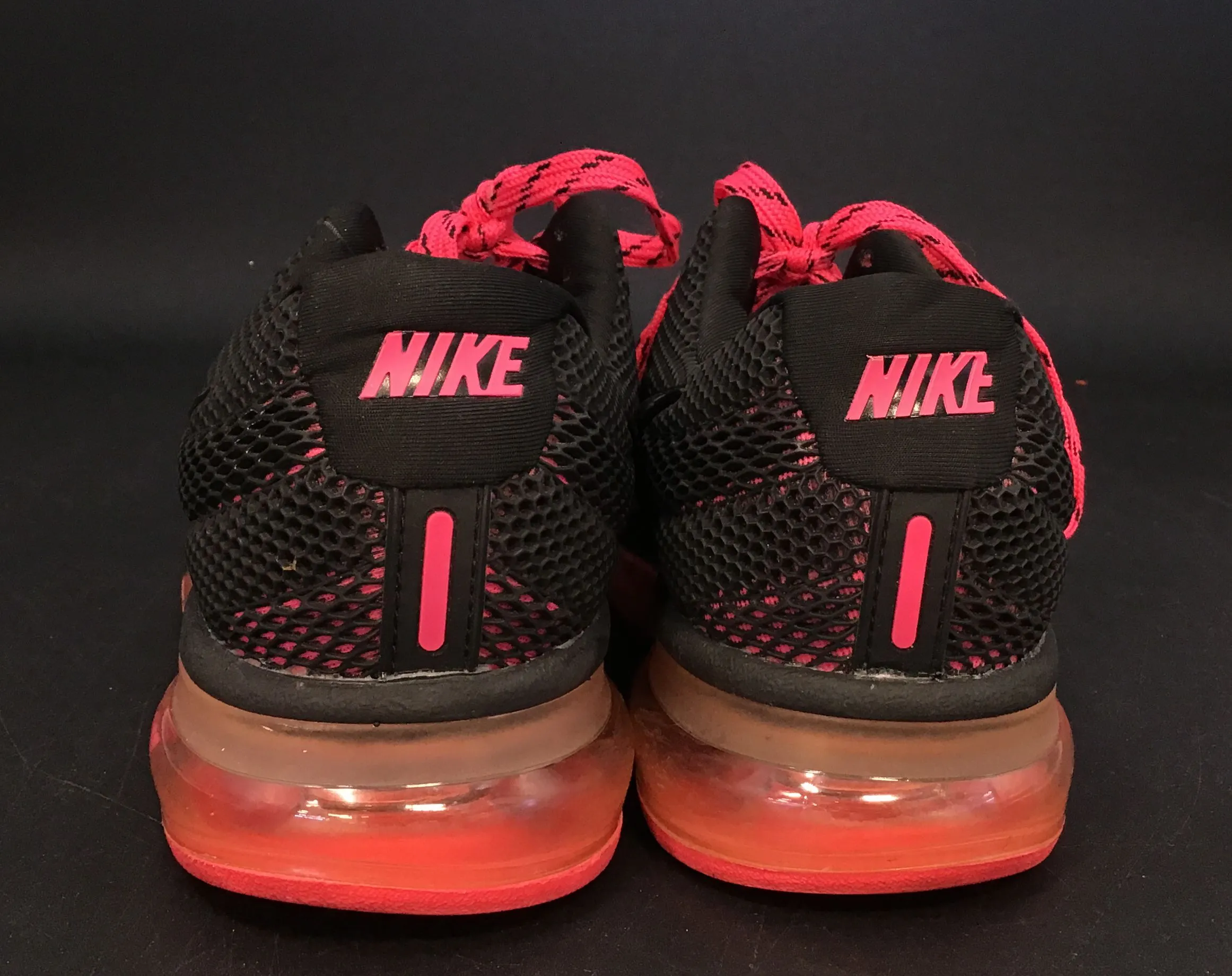 Nike Women's Air Max 2017 849559-008 Red Black Low-Top Running Shoes - Size 8.5