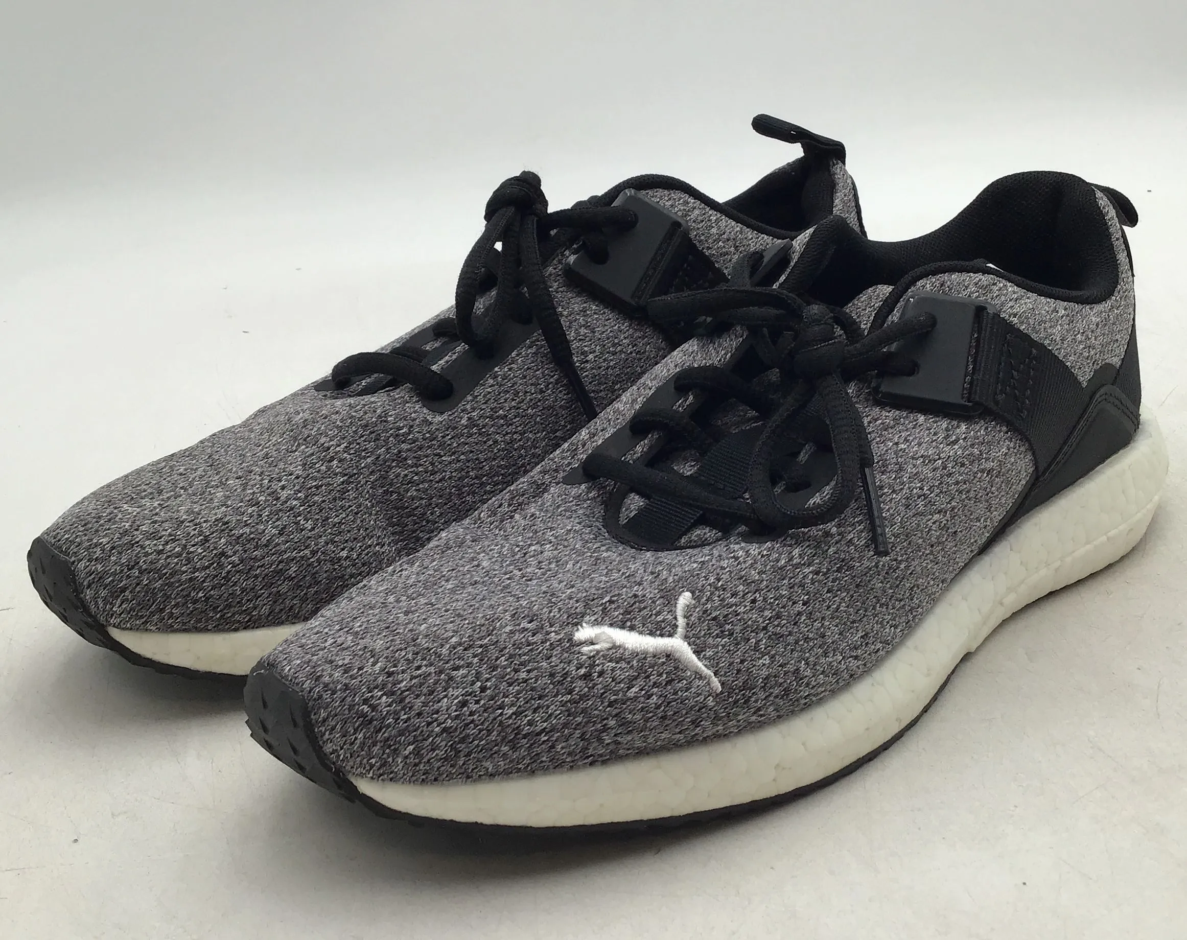 Puma Women's Mega NRGY Street 191399-04 Black Low Top Running Shoes - Size 8.5