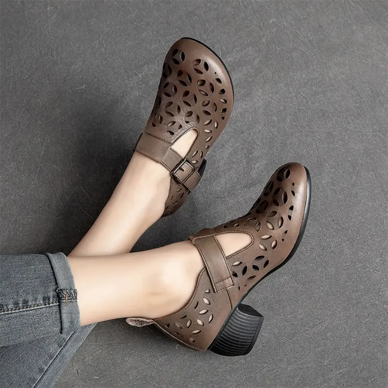 Retro ethnic style casual shoes