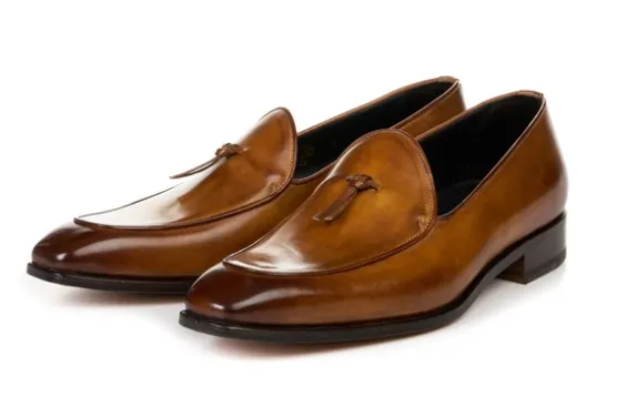 shallow business men's shoes