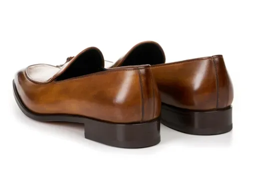shallow business men's shoes