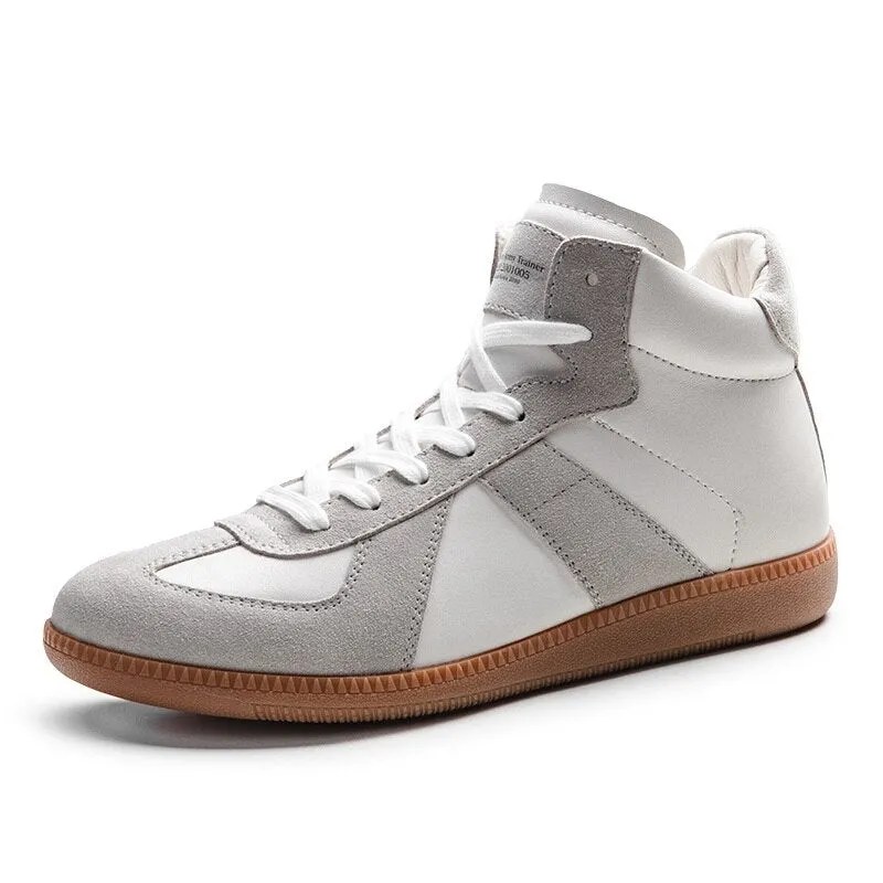 Skateboard Canvas Sneakers