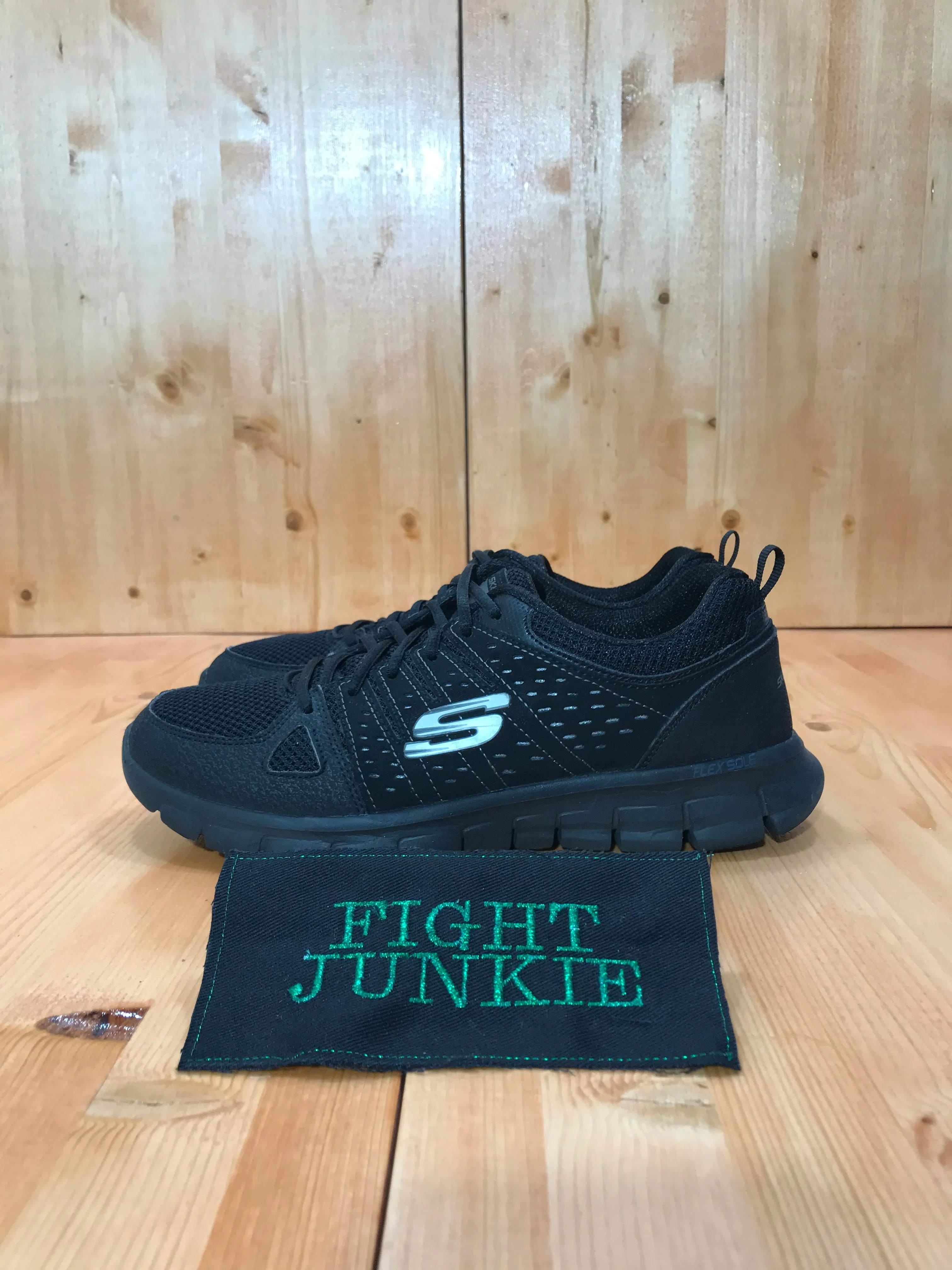 SKECHERS SKETCHERS SYNERGY LOOK BOOK Women's Size 9 Leather Shoes Sneakers Triple Black 11963