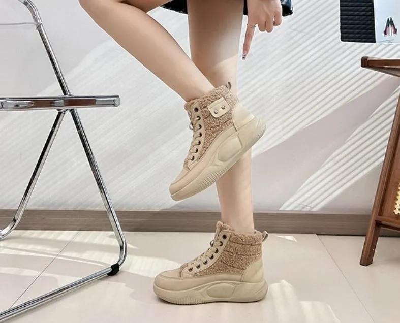 Soft Lamb Casual Shoes