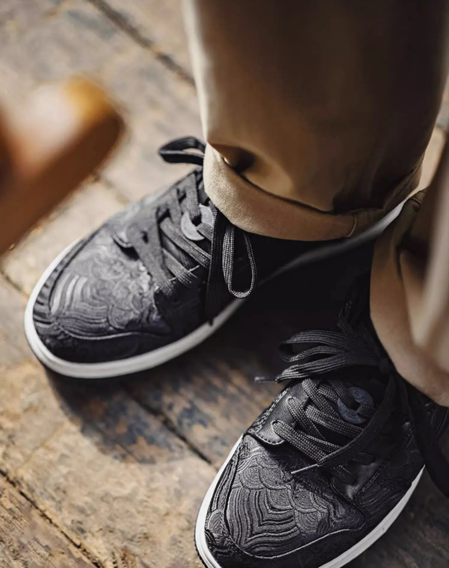 Wealthy Silk Koi Carp Retro Versatile Sports Men's Casual Shoes