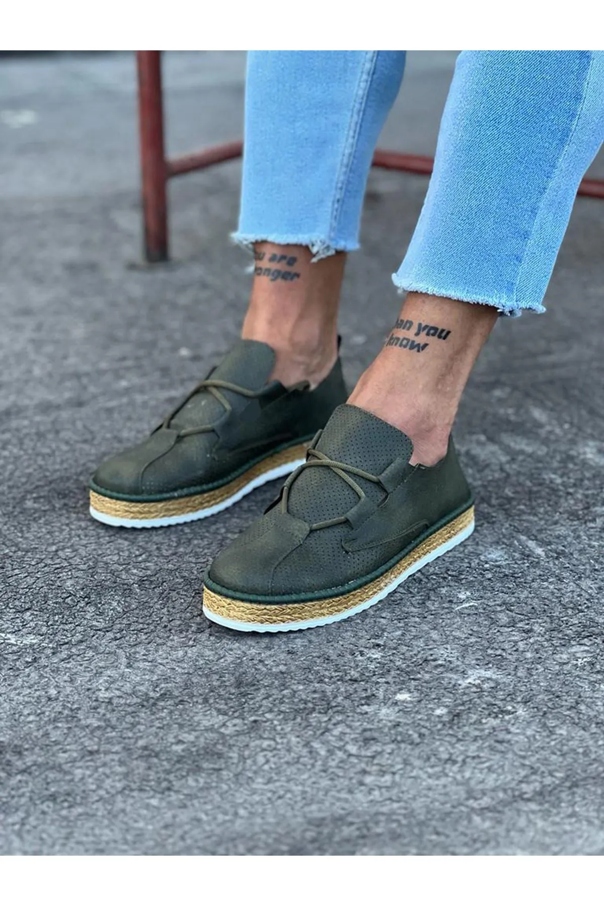 WG015 Khaki Men's Casual Shoes