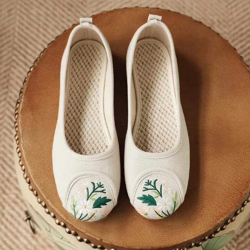 Women's Ethnic Style Old Cloth Shallow Canvas Shoes